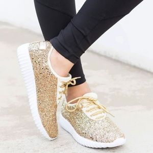 NEW🔥 Sparkling Gold Glitter Lace Up Light-Weight Gym Sneaker